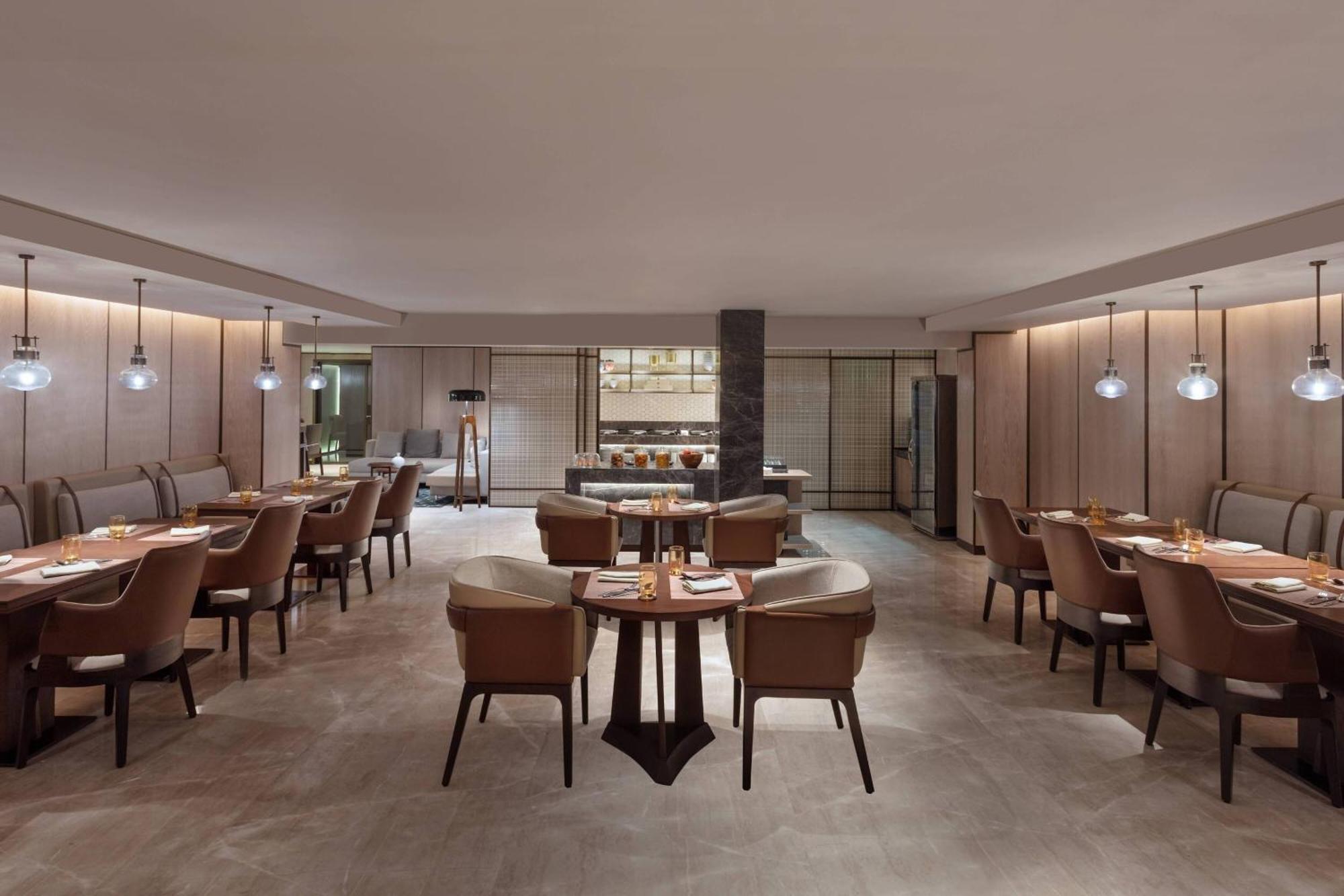Surat Marriott Hotel Dış mekan fotoğraf