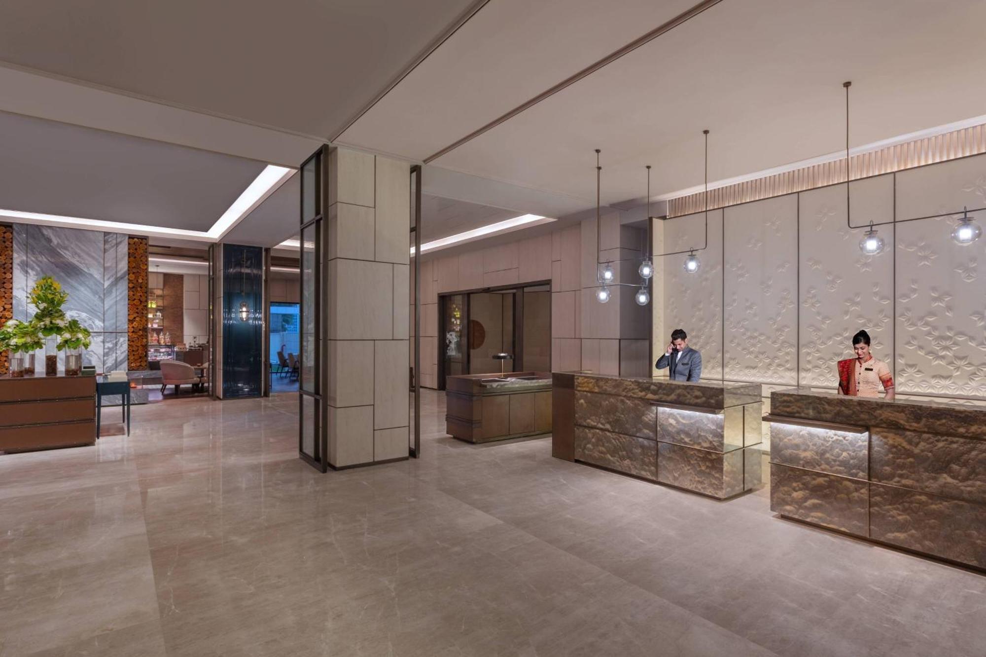 Surat Marriott Hotel Dış mekan fotoğraf