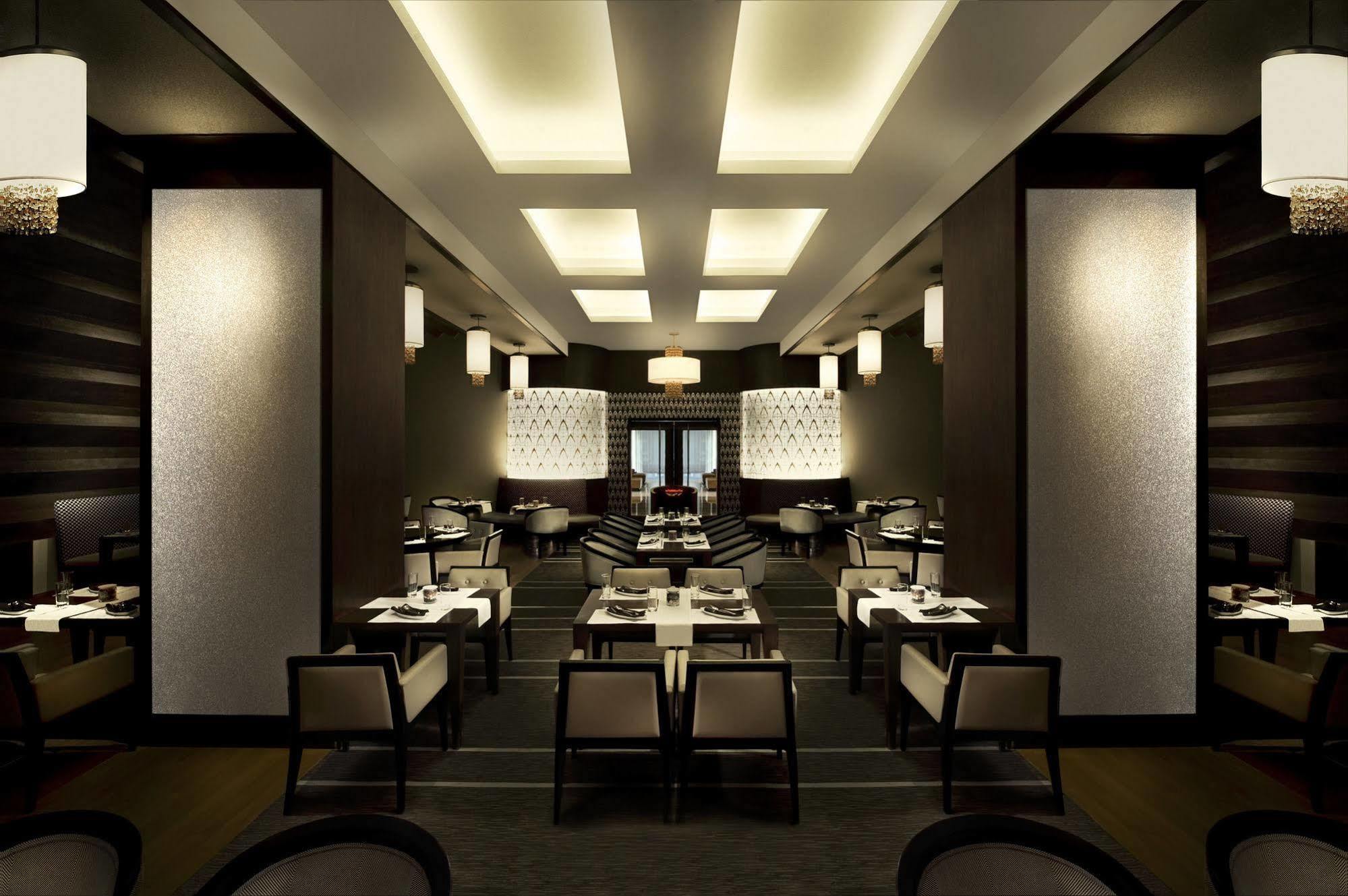 Surat Marriott Hotel Restoran fotoğraf